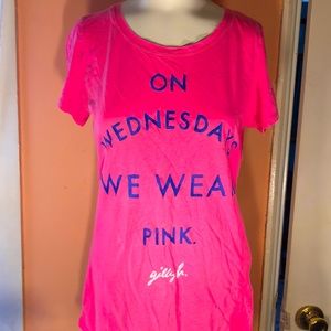 Vintage tee “We wear pink on Wednesday”